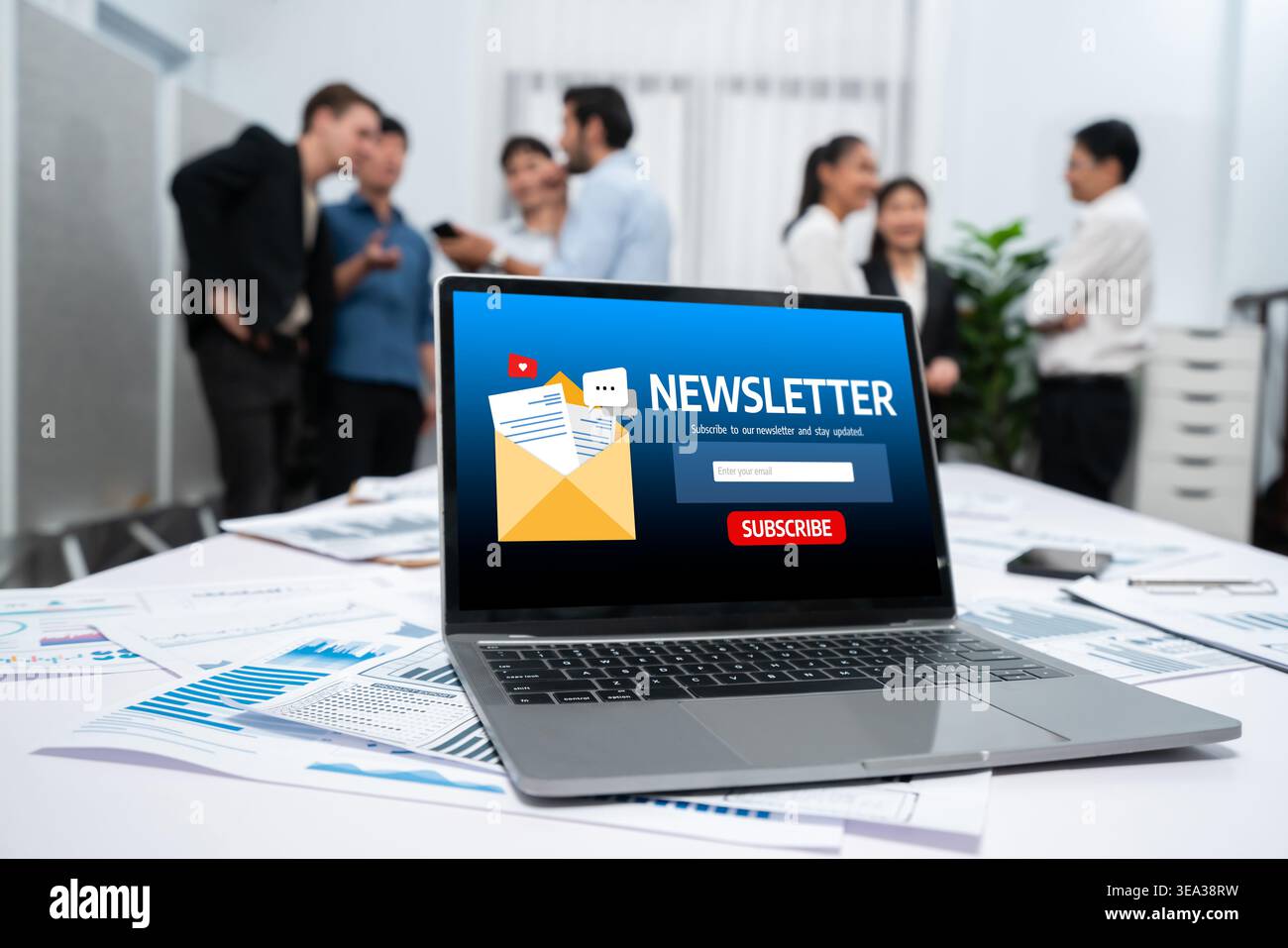 pagina di iscrizione alla newsletter sul computer per consentire ai clienti di iscriversi alle informazioni di aggiornamento alla newsletter brisk per gli abbonati Foto Stock