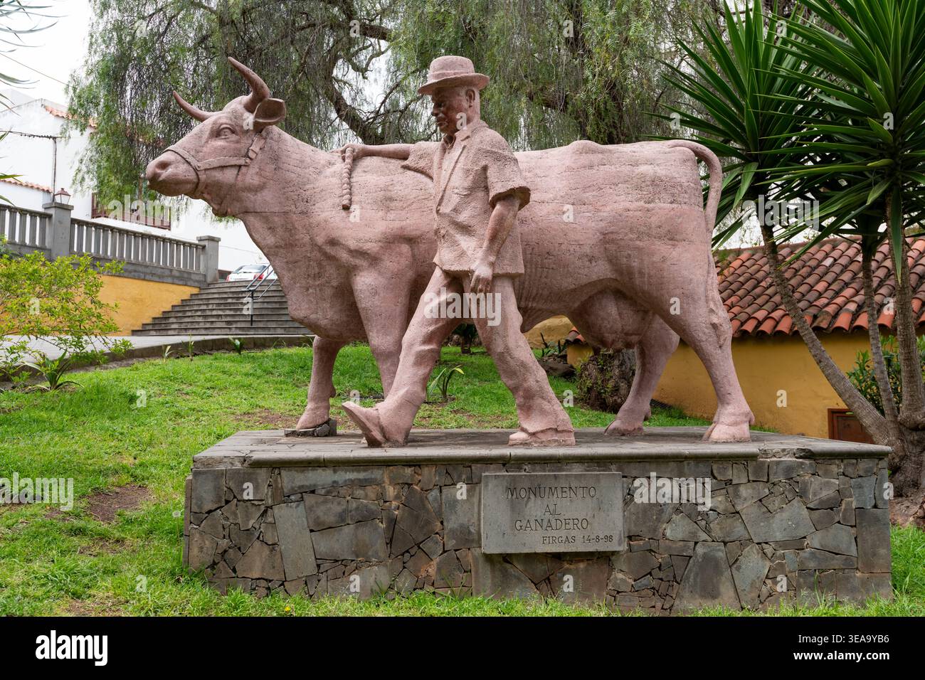 Foto del monumento della scultura del bestiame a Firgas a gran Canaria Foto Stock