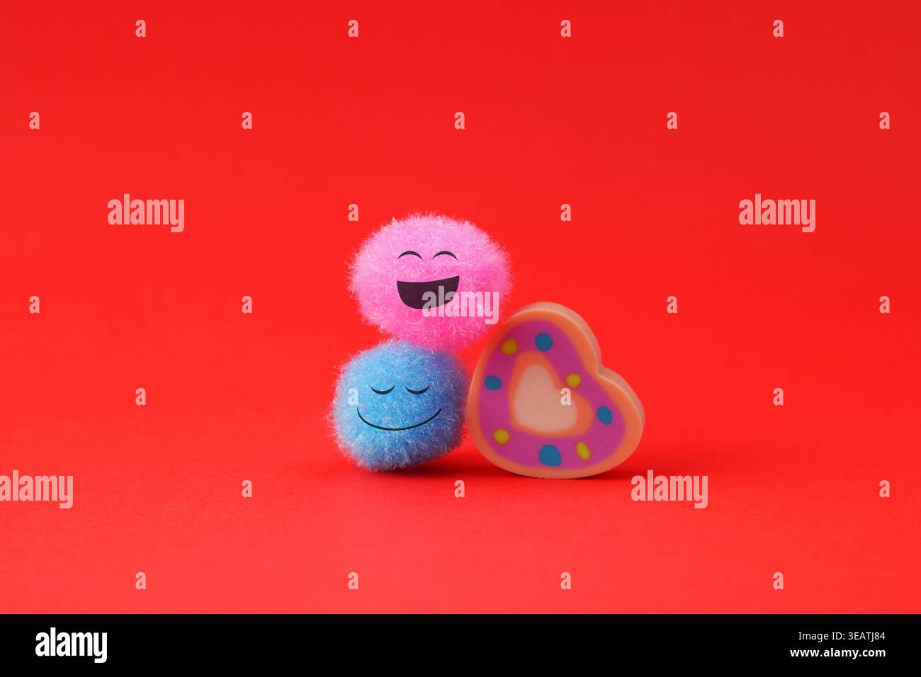 Coppia felice con il loro amore colorato Foto Stock