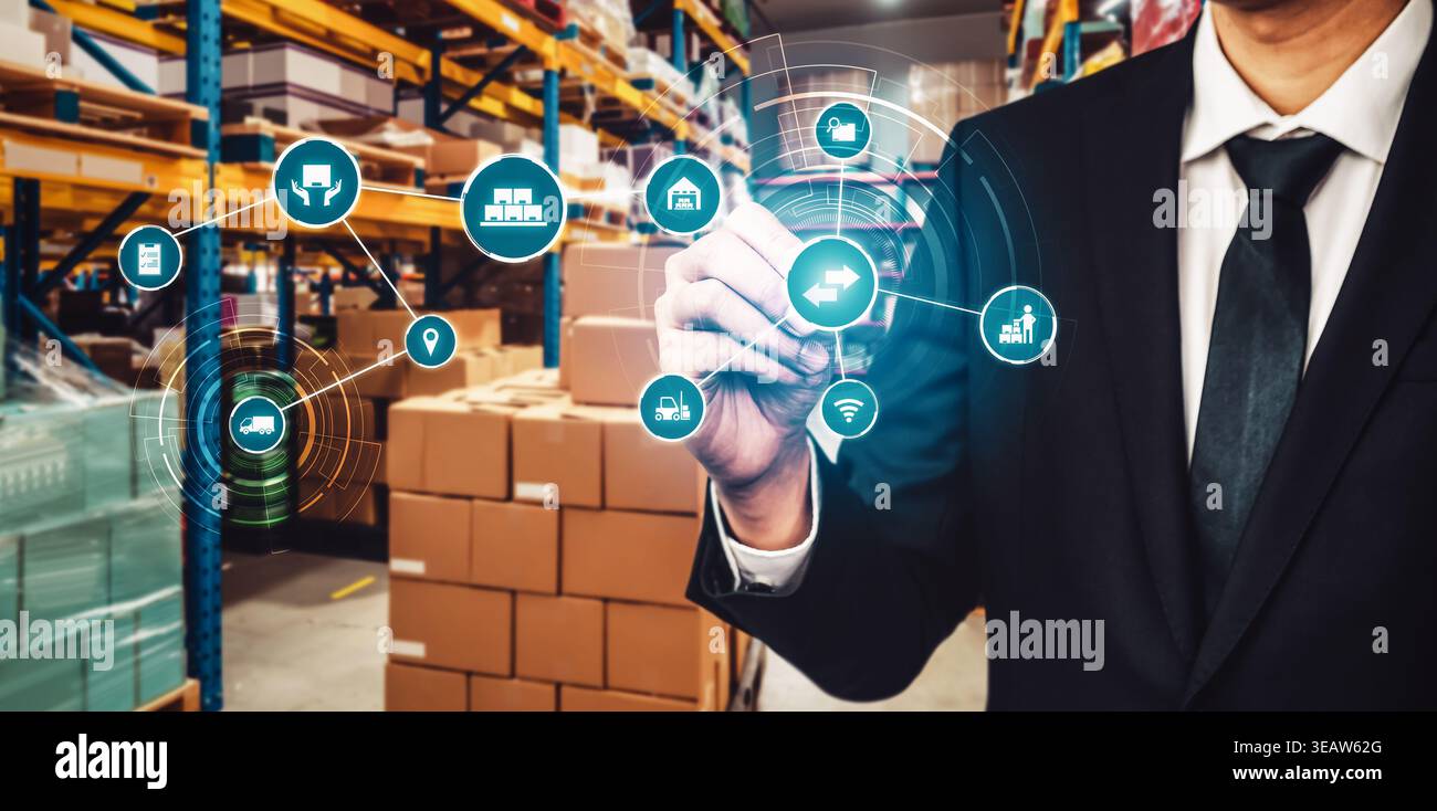 Sistema di gestione intelligente del magazzino con tecnologia innovativa dell'Internet delle cose per identificare il prelievo e la consegna delle confezioni . Futuro concetto di fornitura Foto Stock