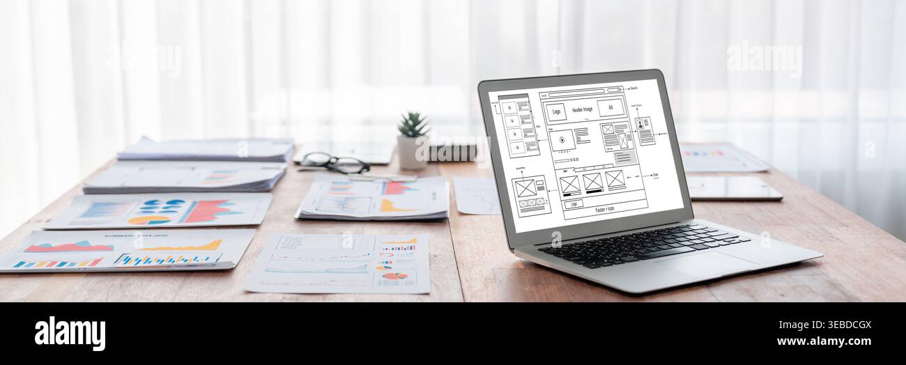 Il software di progettazione di siti Web fornisce un modello rapido per le attività di vendita al dettaglio online e l'e-commerce Foto Stock