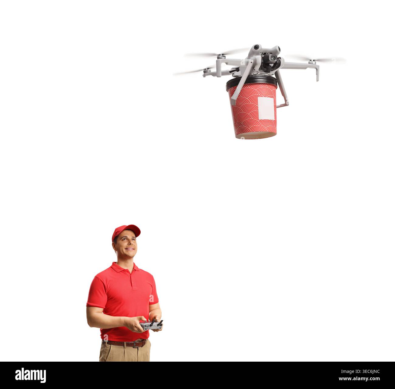 Operatore di droni che distribuisce alimenti isolati su sfondo bianco Foto Stock