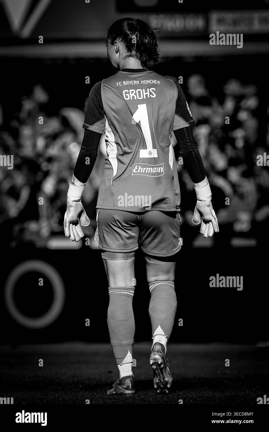 Maria Luisa Grohs (Mala Grohs, portiere, FC Bayern Monaco, 1), bianco e nero, caratteristica, LE LINEE GUIDA DFB VIETANO L'USO DI FOTO COME SEQUENZE E/O SERIE DI FOTO VIDEO. LE NORMATIVE DFB VIETANO L'USO DI FOTOGRAFIE COME SEQUENZA DI IMMAGINI Foto Stock