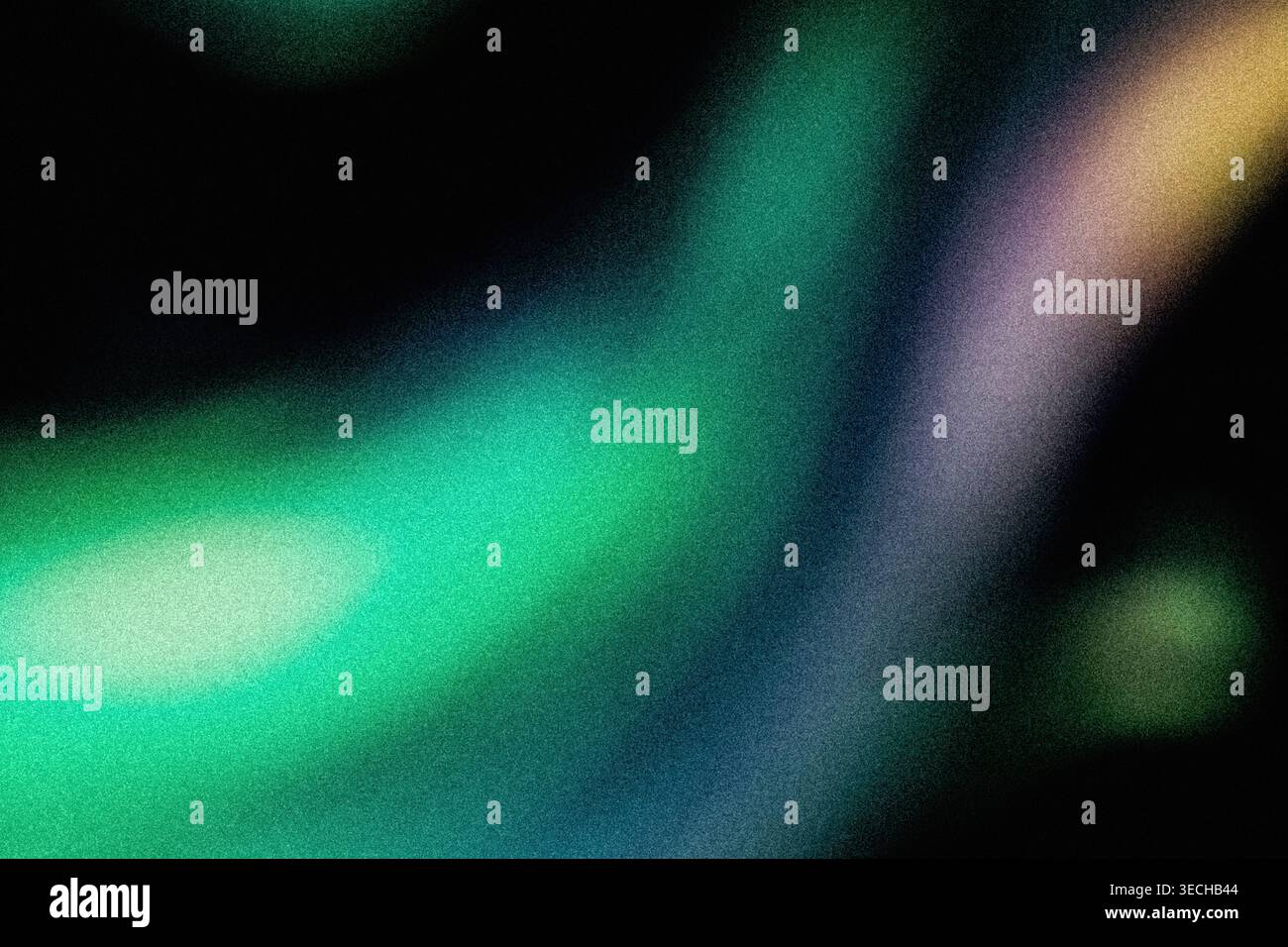 Strisce chiare di colore verde granuloso e viola su sfondo nero per sovrapposizioni artistiche Foto Stock
