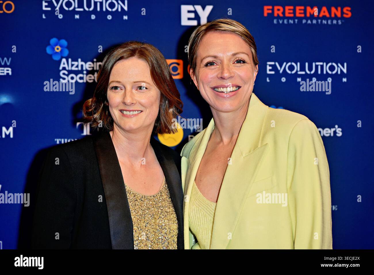 Londra, Inghilterra - aprile 30 2026: Helen Richardson-Walsh e Kate Richardson-Walsh arrivano all'Evolution London per il 25° Sport Industry Awards a Londra, Regno Unito. (Foto di 李世惠/SEE li/Picture Capital) credito: Vedi li/Picture Capital/Alamy Live News Foto Stock
