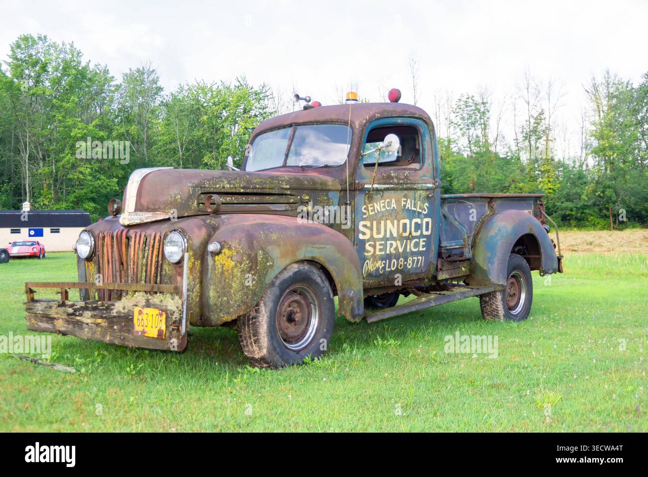 Seneca Falls Sunoco Service. Pick-up Ford del 1940 Foto Stock