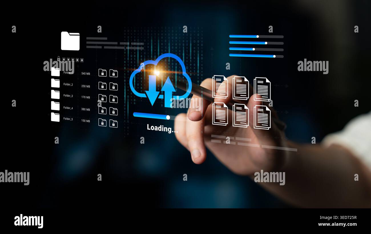 Una mano interagisce con un'interfaccia cloud digitale con elementi di caricamento e download dei dati e un indicatore di caricamento, che mostra la tecnologia moderna in Foto Stock