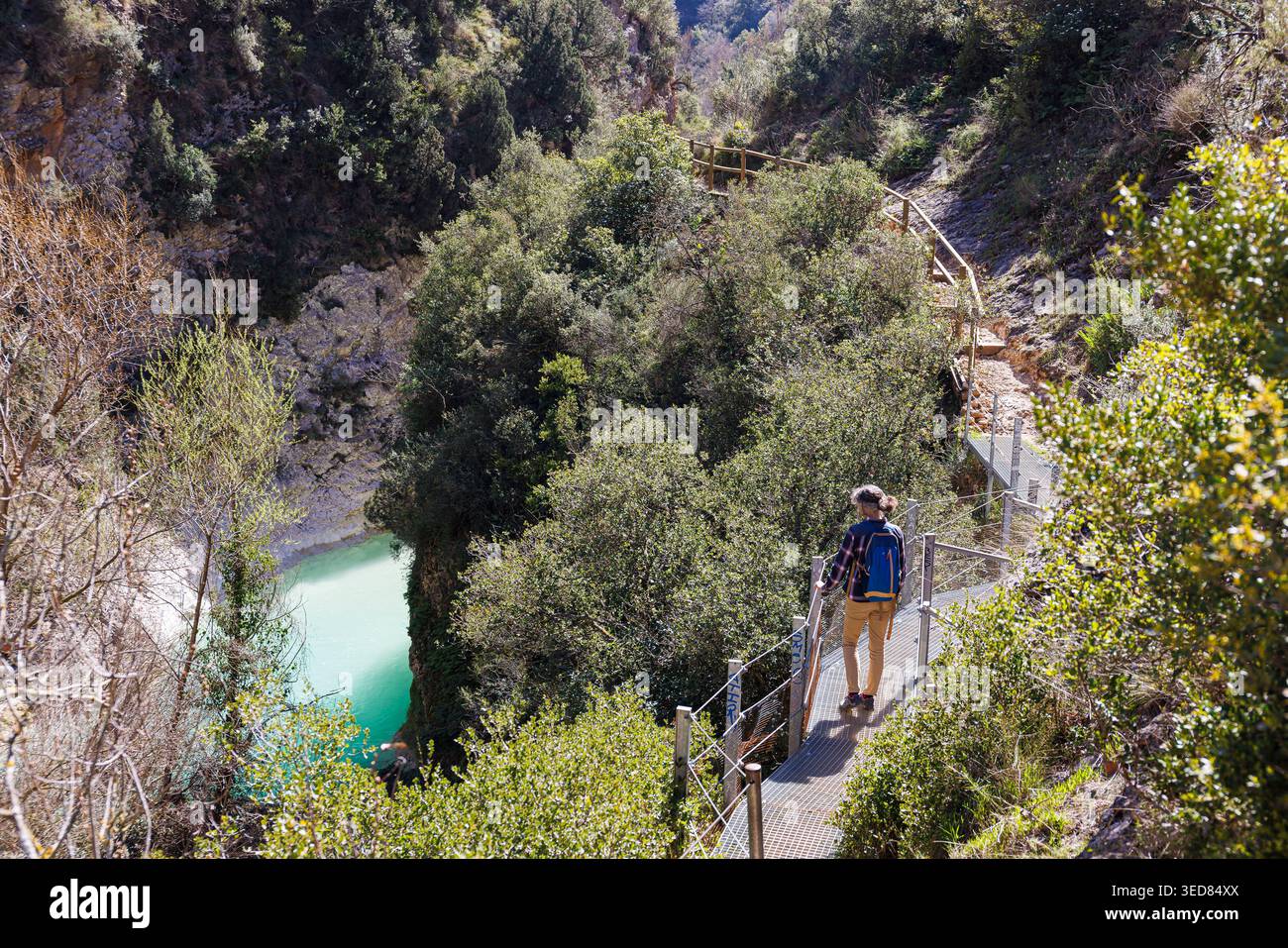 Spagna, Aragona, Alquezar, uno dei più bei villaggi spagnoli, Sierra e canyon del parco naturale di Guara, sentiero a piedi dei Pasarelas de Alquezar Foto Stock