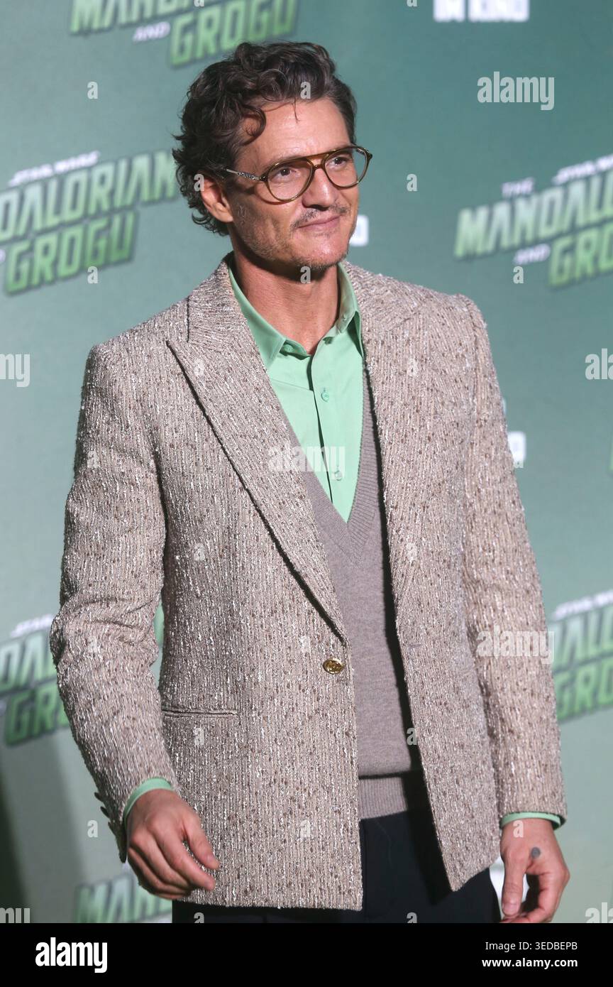 Pedro Pascal Beim fan Event 'Star Wars: The Mandalorian and Grogu' im UCI Luxe East Side Gallery auf dem Uber Platz. Berlino, 04.05.2026 Foto Stock