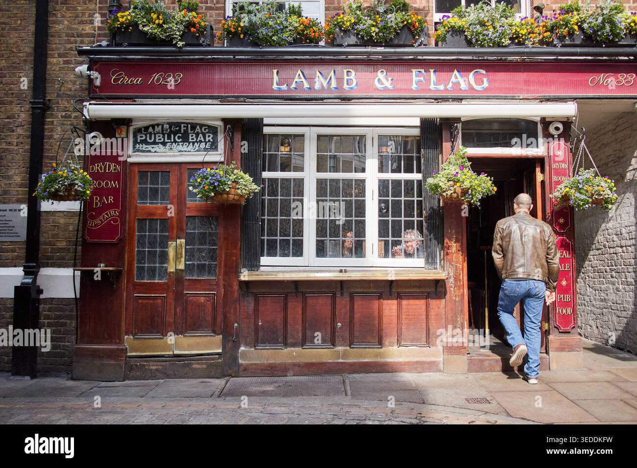 Lamb e flag pub Foto Stock