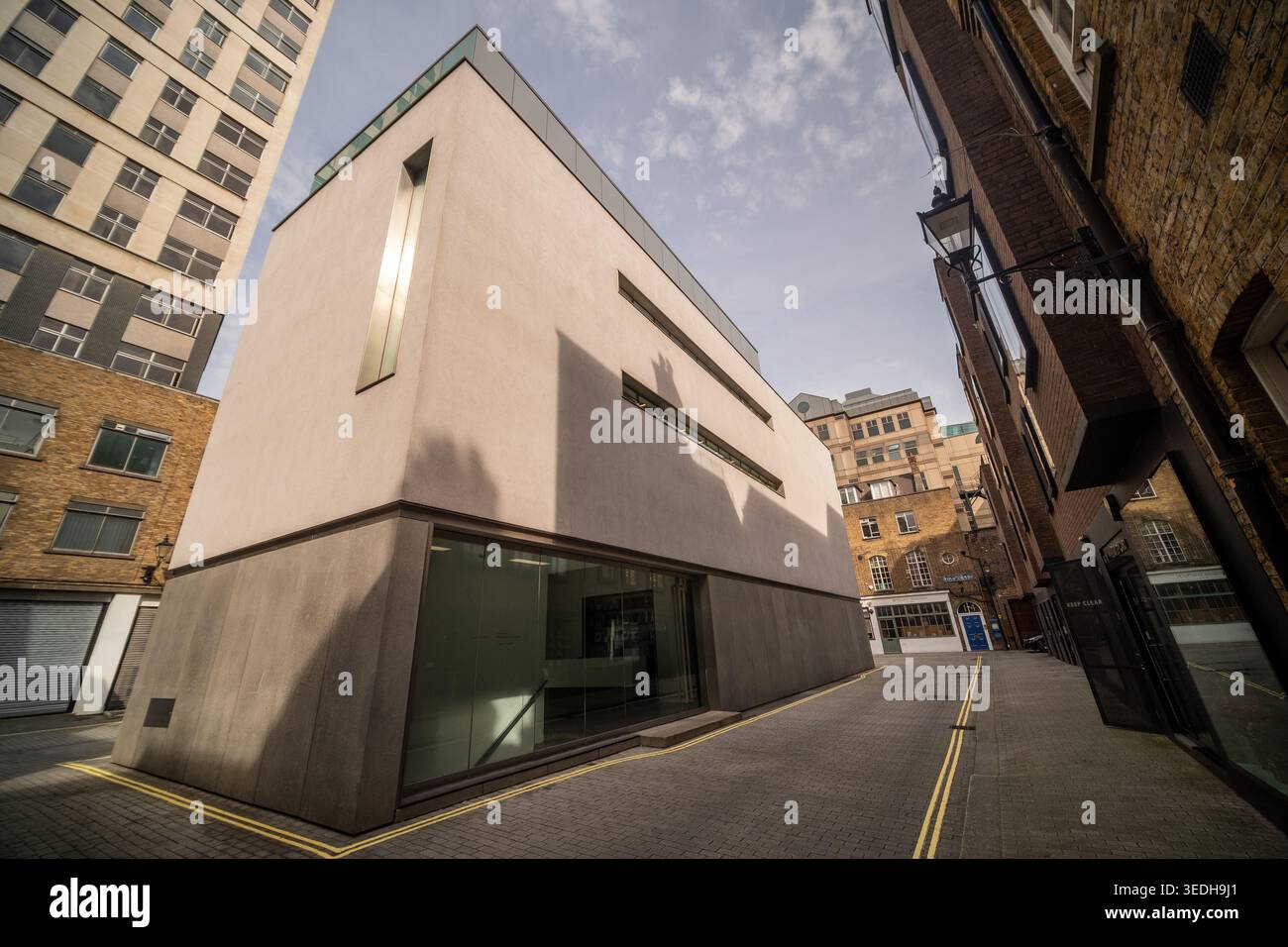 LONDRA - 20 MARZO 2026: MASONS YARD ST JAMES'S SW1Y - White Cube galleria d'arte contemporanea edificio moderno Foto Stock