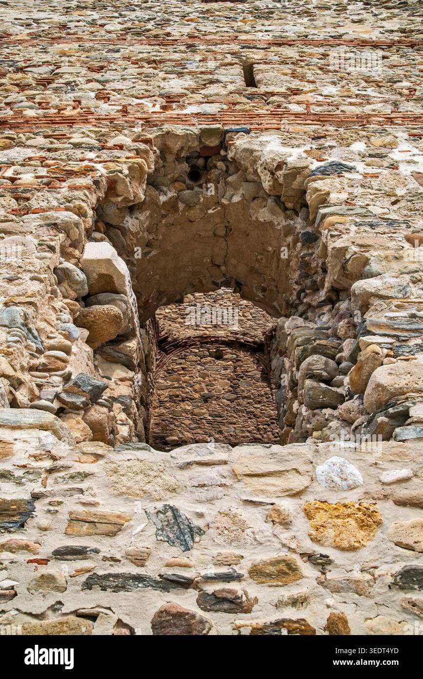 Torre Bizantina di Apolonias, unità regionale di Kavala, Macedonia orientale e Tracia, Grecia Foto Stock