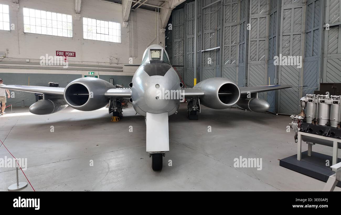 Gloster Meteor al War Museum Duxford, Duxford Air Museum forma RAF Duxford Battle of Britain, aeroporto militare Foto Stock