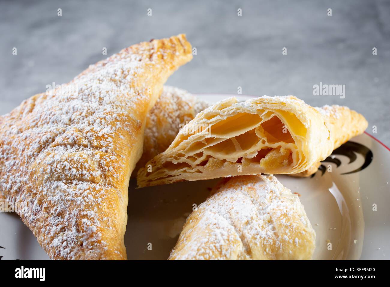 Vista di un piatto di deviatoi di ananas. Foto Stock