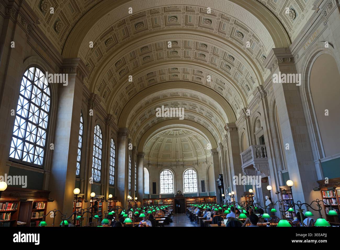 Sala lettura Bates Hall nella Boston Public Library a Copley Square Foto Stock