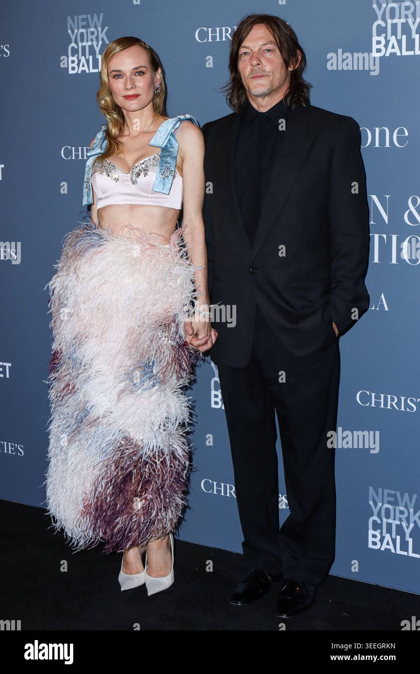MANHATTAN, NEW YORK CITY, NEW YORK, Stati Uniti d'America - MAGGIO 07: Diane Kruger con indosso Erdem Fall 2026 e il fidanzato Norman Reedus arrivano al New York City Ballet Spring Gala del 2026 tenutosi al David H. Koch Theater al Lincoln Center for the Performing Arts il 7 maggio 2026 a Manhattan, New York City, New York, Stati Uniti. (Foto di Image Press Agency) Foto Stock