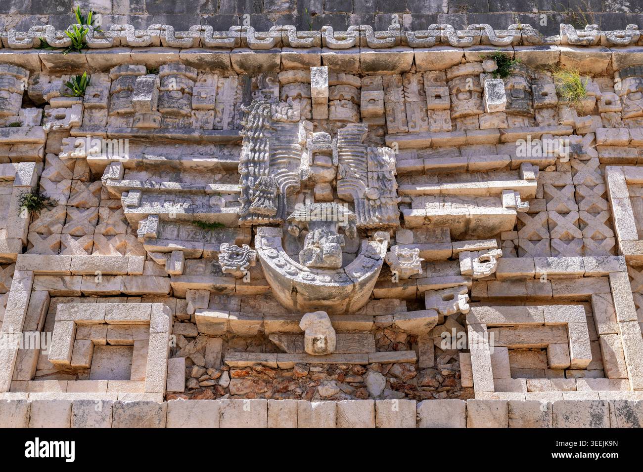 Il Dio del mais Maya Yum Kaax o Hun Hanahpu, Palazzo del Governatore, Uxmal, Messico. Foto Stock