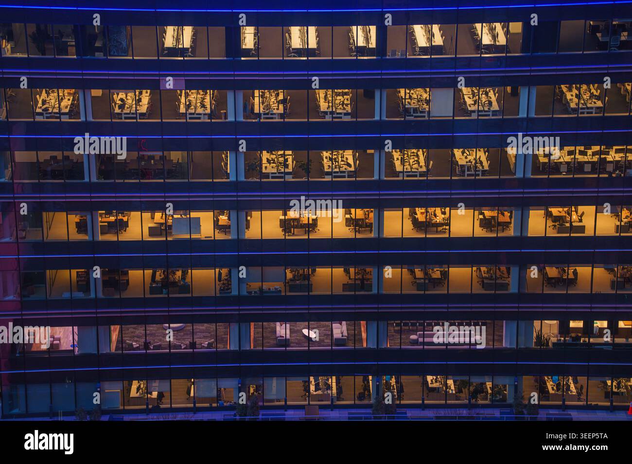 Facciata dello sfondo dell'ufficio - sfondo panoramico interno dell'ufficio. Foto Stock