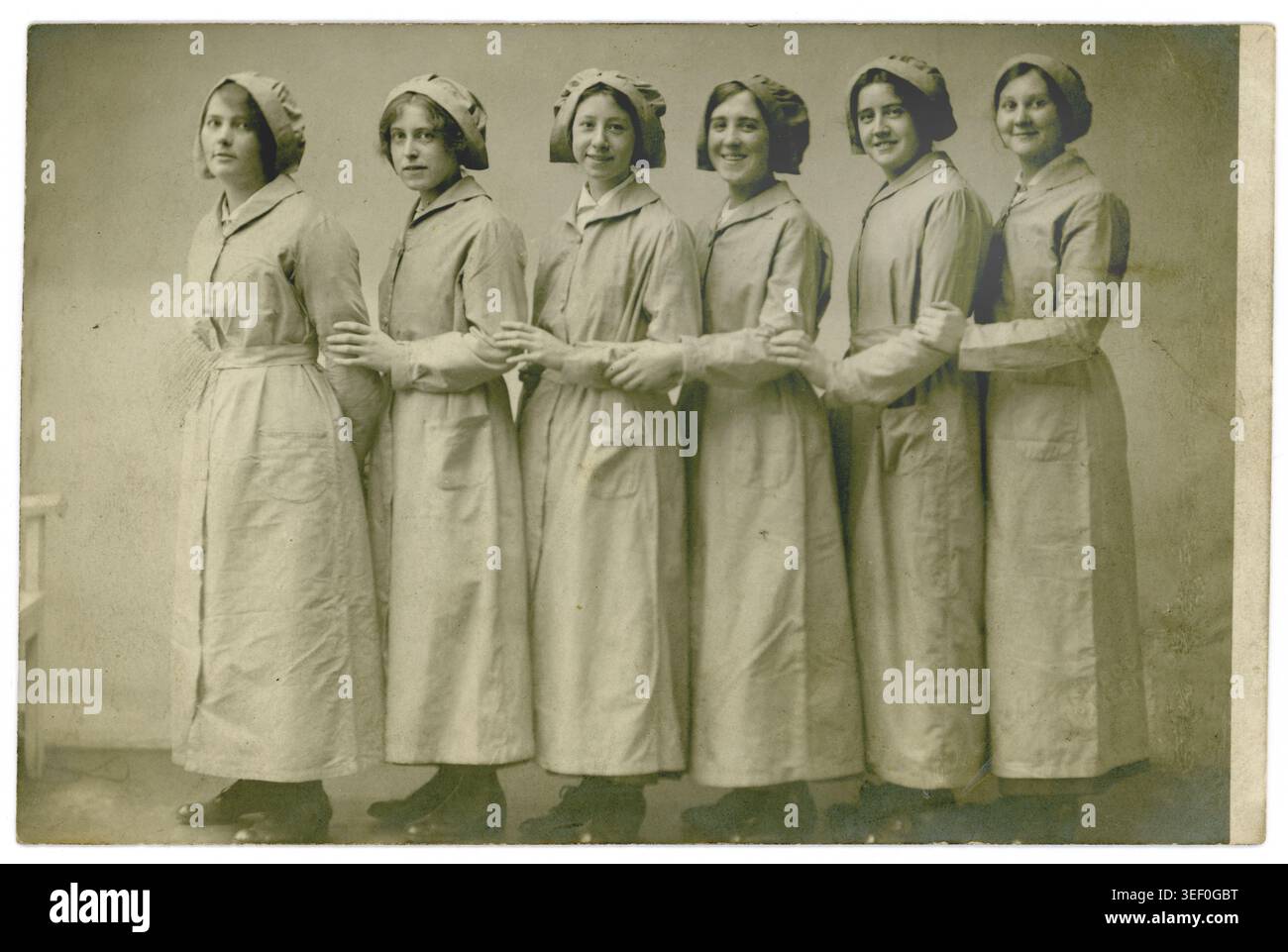 Donne dell'era della prima Guerra Mondiale, operai di fabbrica, ragazze che lavorano home front, lavoratrici di munizioni, munizioni, circa 1916-1918 Foto Stock