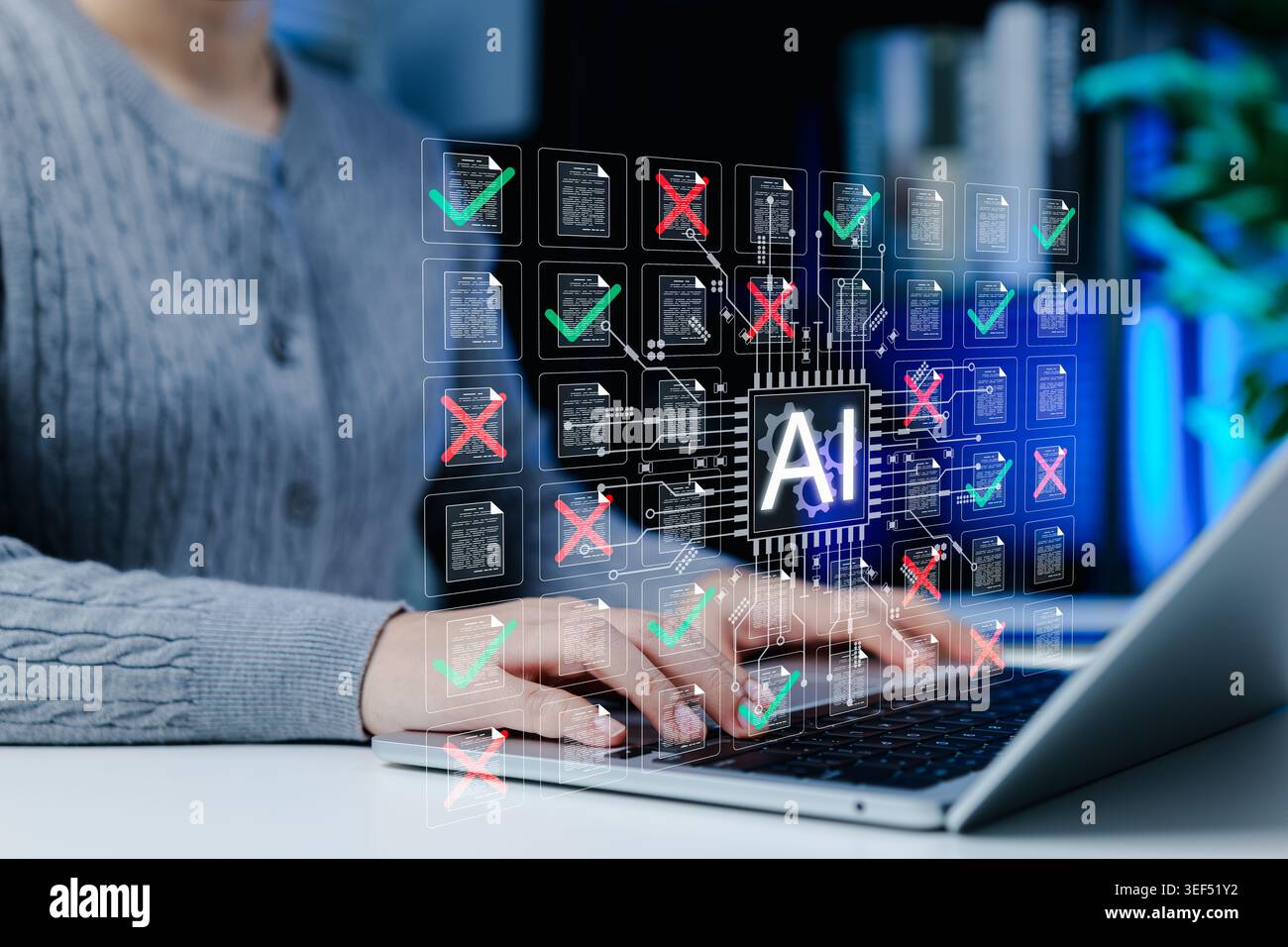 Concetto di automazione e convalida della revisione dei documenti AI. Persona che utilizza un laptop con chip ai, documenti approvati e rifiutati, segno di spunta, indicatore di errore, Foto Stock