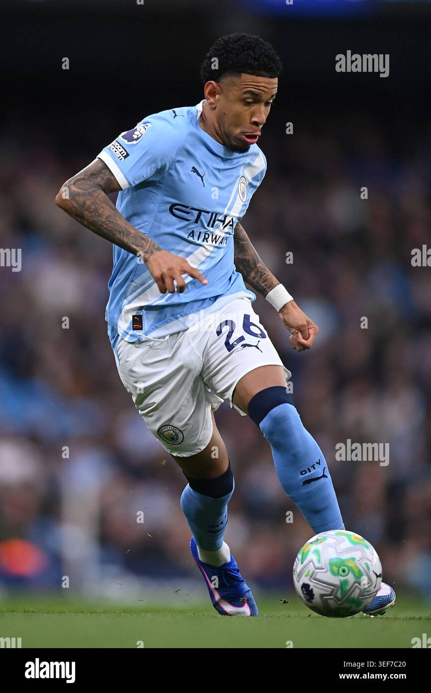 Manchester, Regno Unito. 13 maggio 2026. Savio of Manchester City durante la partita Manchester City vs Crystal Palace Premier League all'Etihad Stadium di Manchester, Inghilterra il 13 maggio 2026 Credit: Ben Roberts/Every Second Media Credit: Every Second Media/Alamy Live News Foto Stock