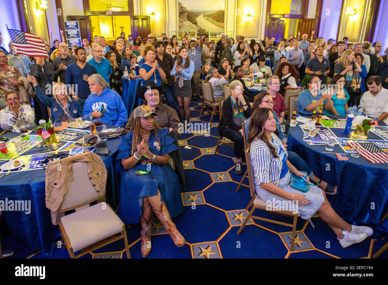 Festa di guardia notturna per le elezioni democratiche della contea di Travis al Driskill Hotel, Austin, Texas, 5 novembre 2024. (Foto di John Anderson) Foto Stock