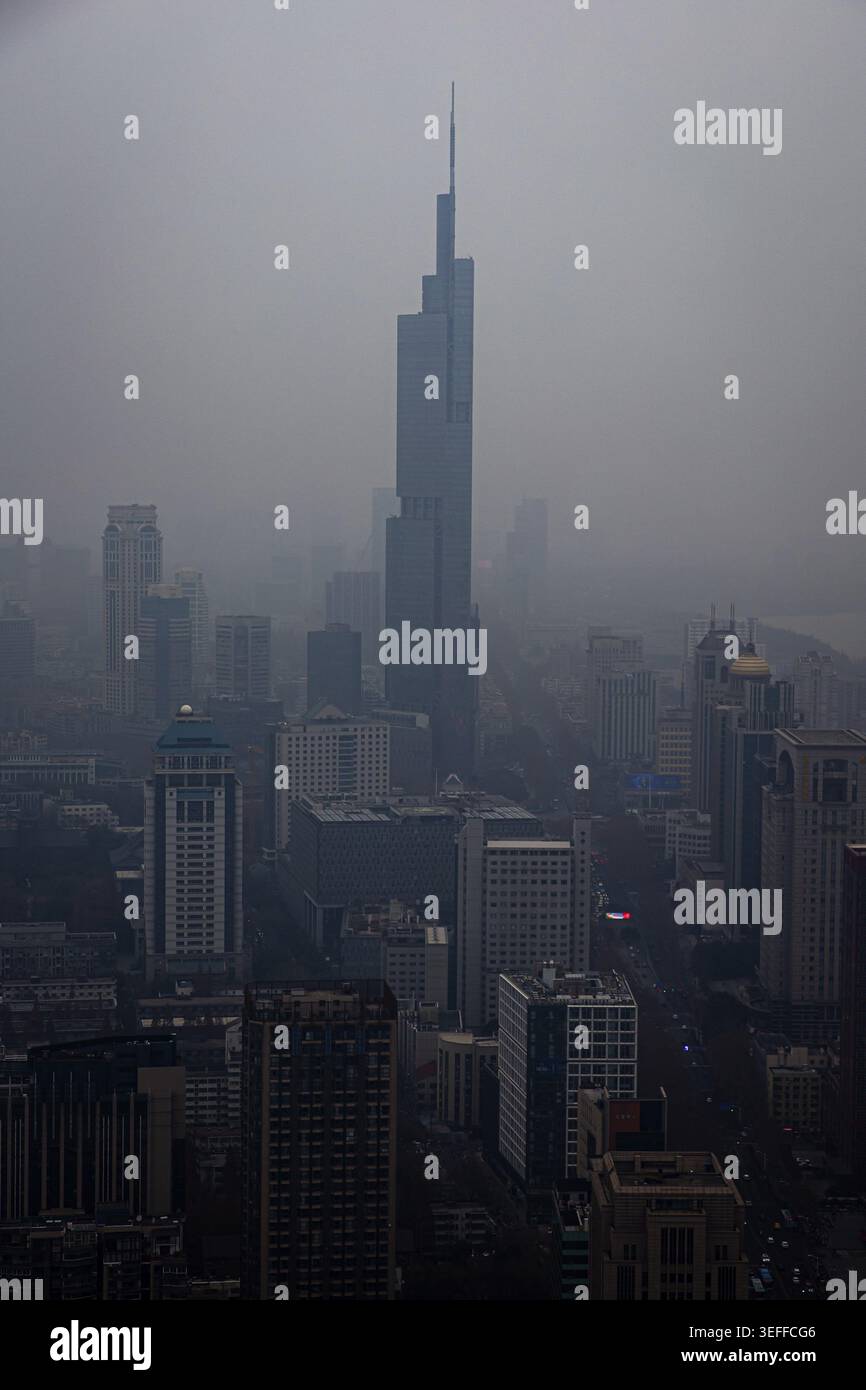 Nanjing Zifeng Tower, 450 metri, l'edificio piu' alto di Nanjing, il centro citta' di Nanjing, il CBD di Nanjing (quartiere centrale degli affari), un edificio super alto, Deji Pla Foto Stock