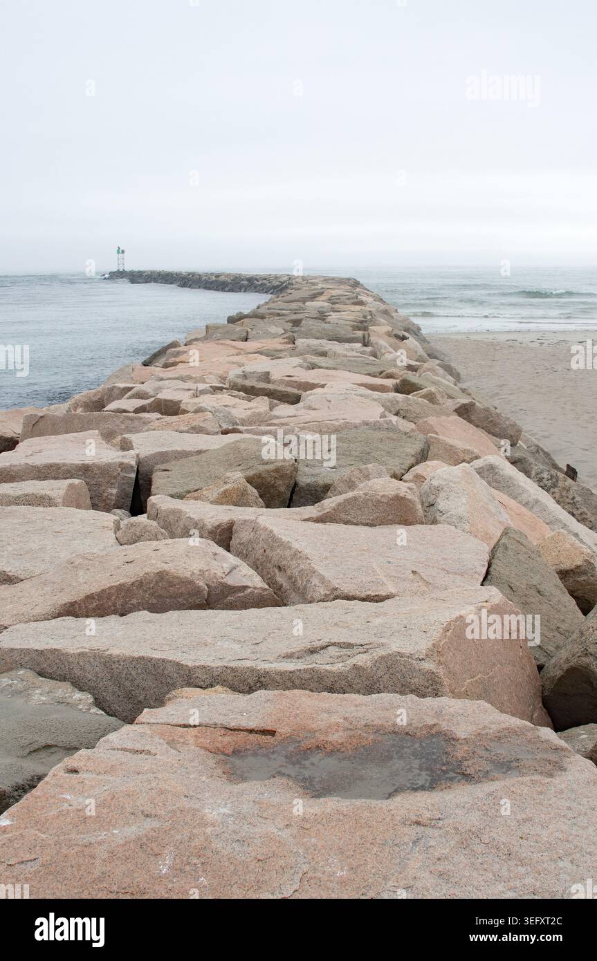 Il molo di Wells Harbor, Maine Foto Stock