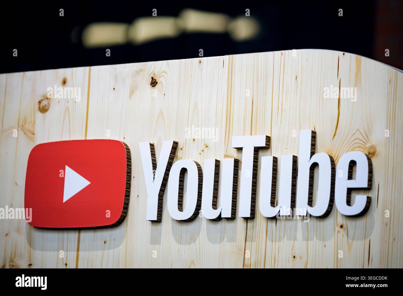 Symbolfoto. Logo di YouTube. Berlino, 19.05.2026. Berlin Deutschland *** foto simbolo Logo di YouTube Berlin, 19 05 2026 Berlino Germania Copyright: Xth Foto Stock