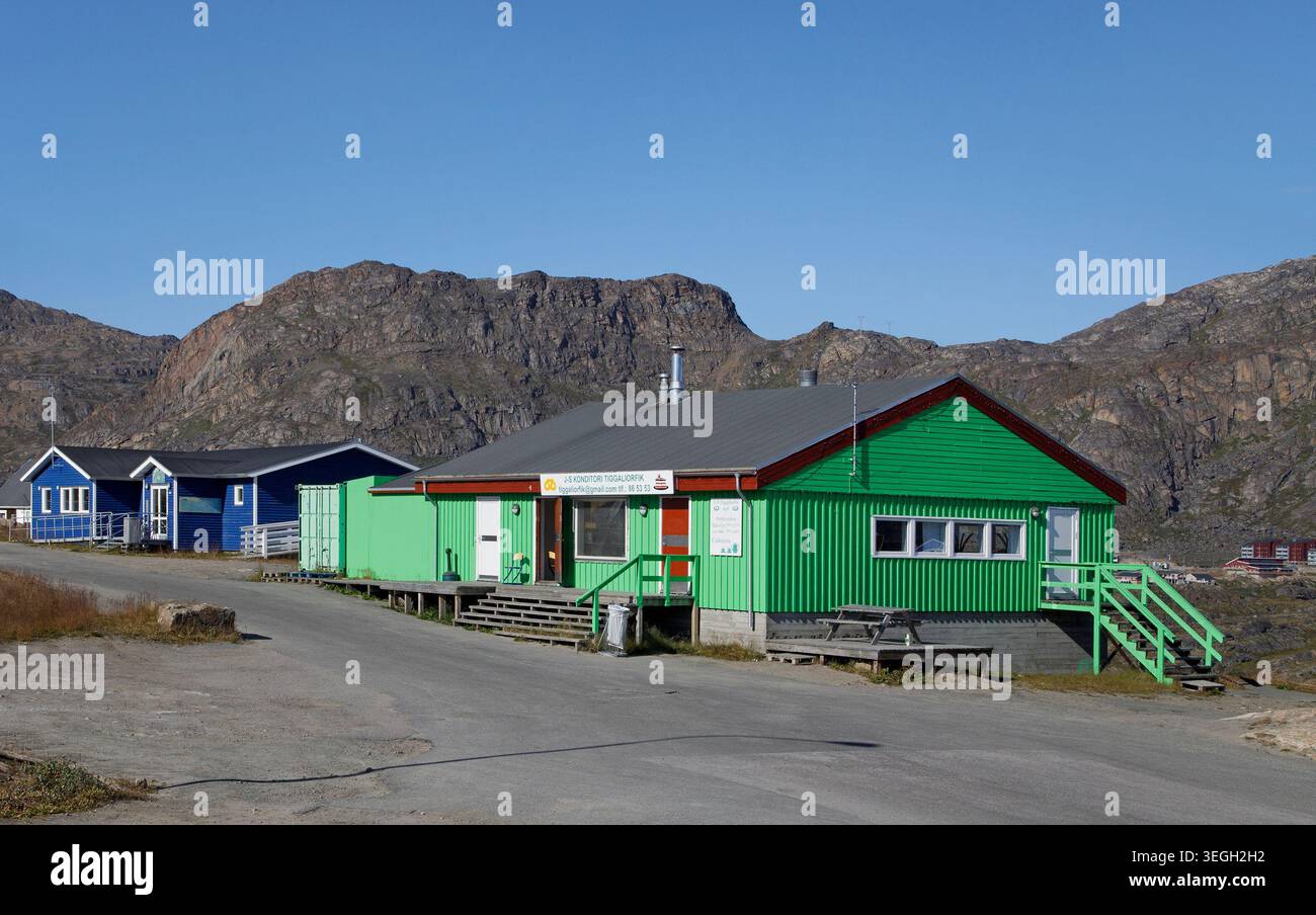 Panetteria in una strada locale a Sisimiut, nella Groenlandia occidentale Foto Stock