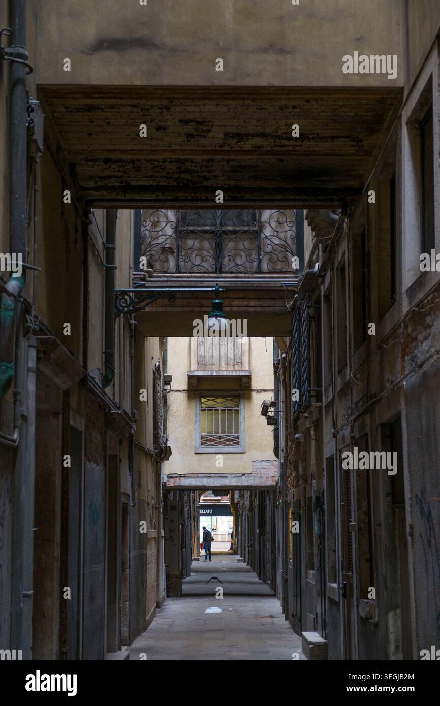 Tipiche venete vicolo, Venezia, Italia, Aprile Foto Stock