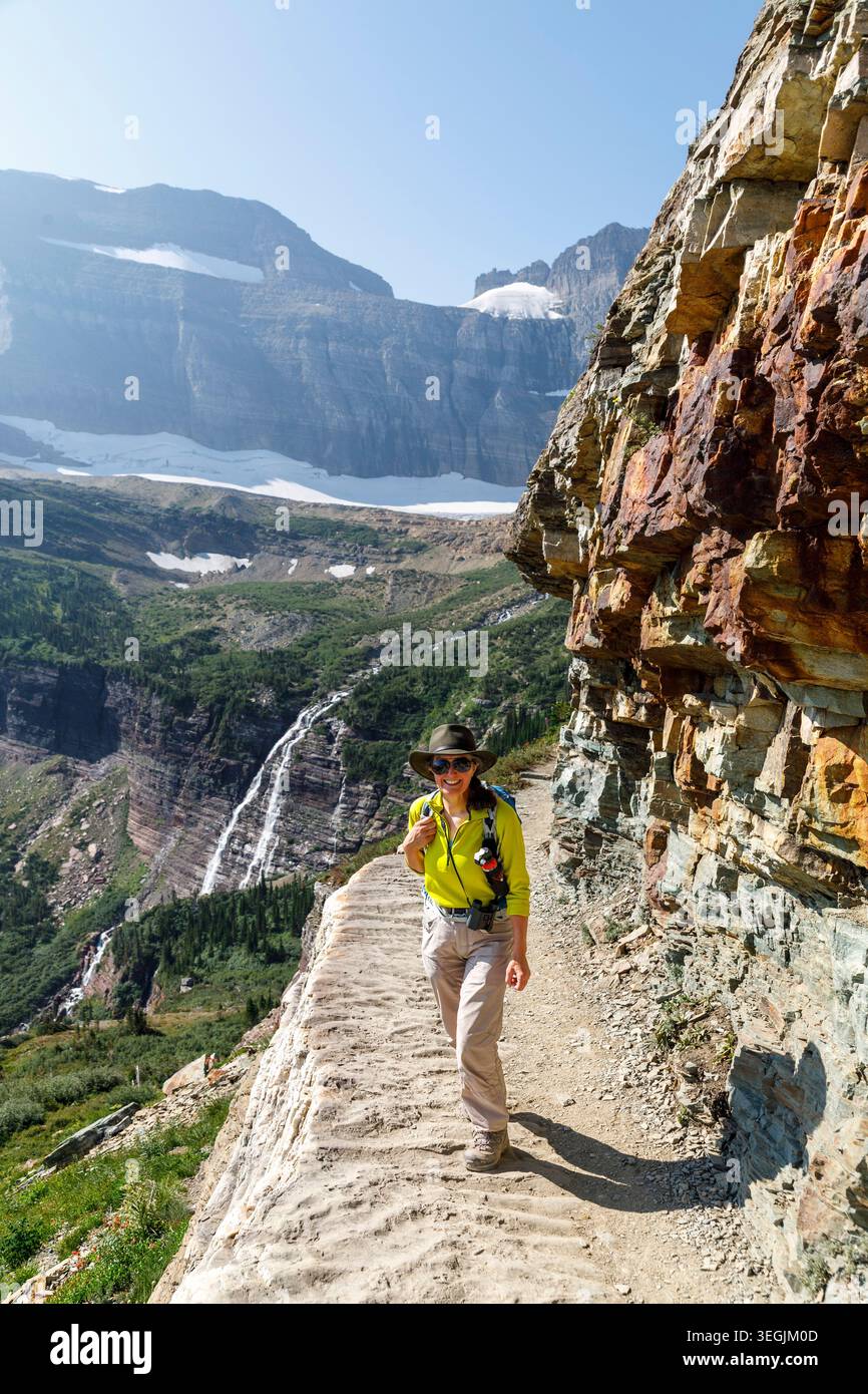 Fai un'escursione sul sentiero per Upper Grinnell Lake, Glacier National Park, Montana, USA Foto Stock