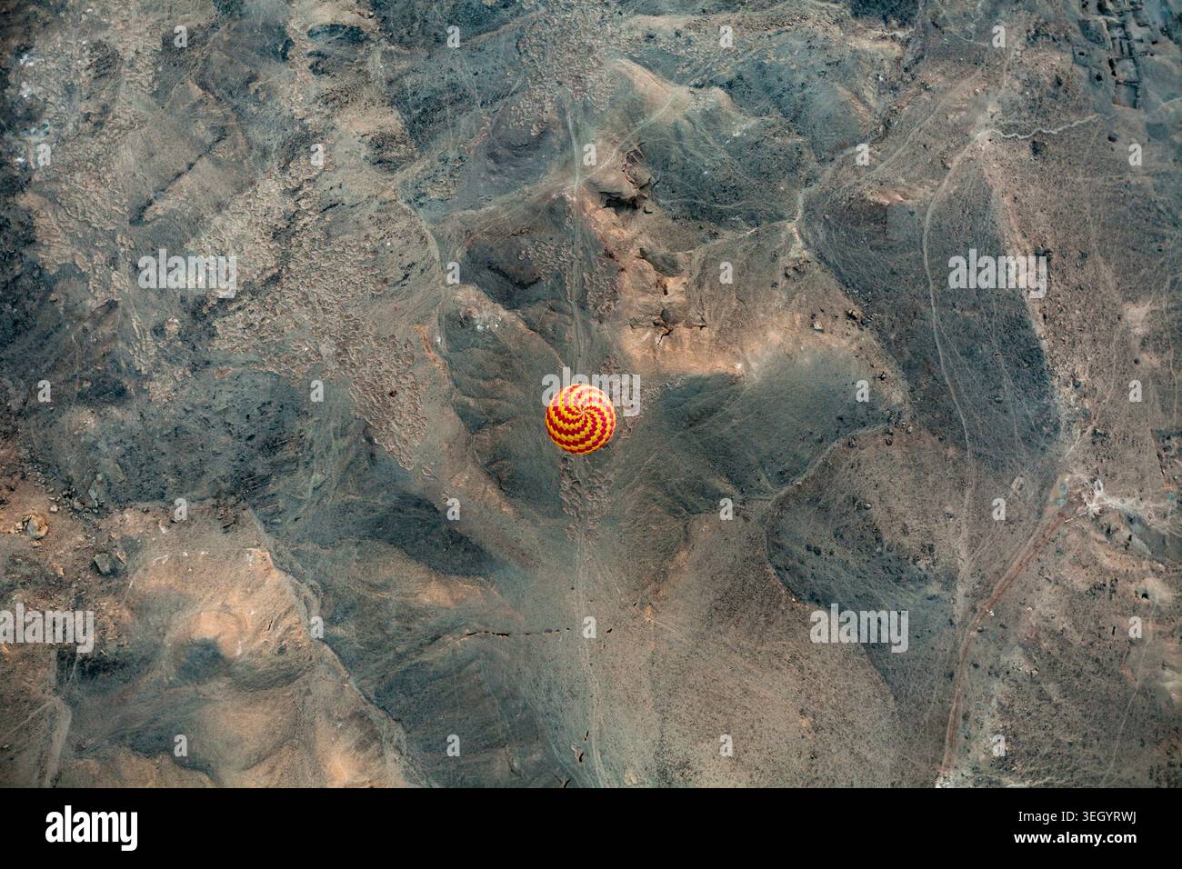 Vista dall'alto della mongolfiera di Luxor, Egitto Foto Stock