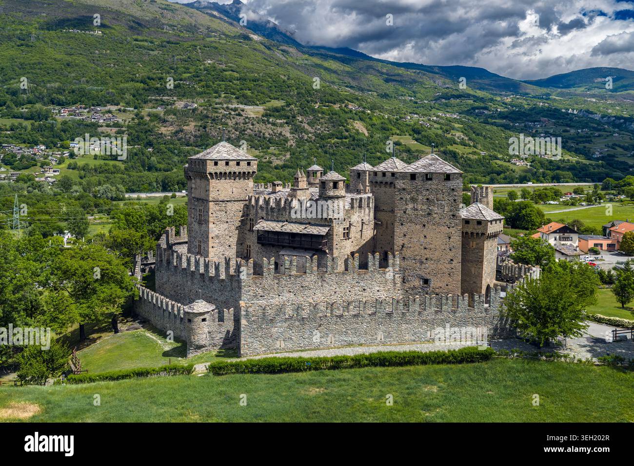 Castello di Fenis, Fenis, Valle d'Aosta, Italia Foto Stock