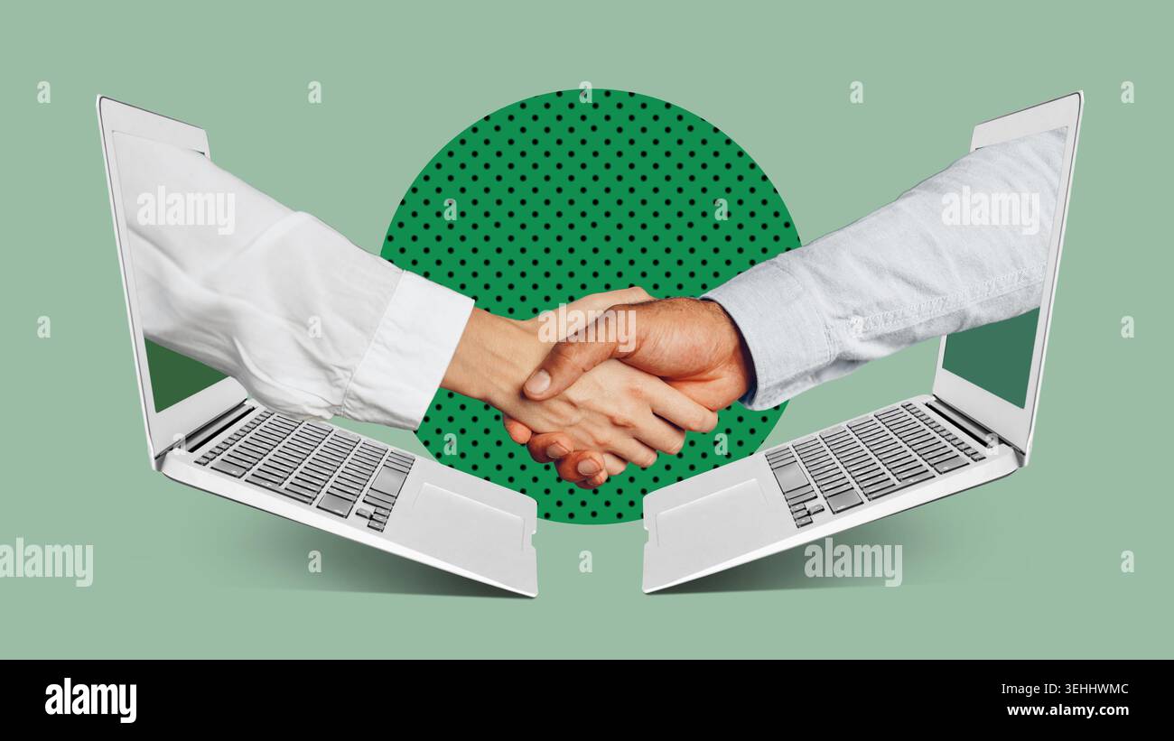 L'accordo commerciale si svolge attraverso incontri online con stretta di mano tra due persone Foto Stock
