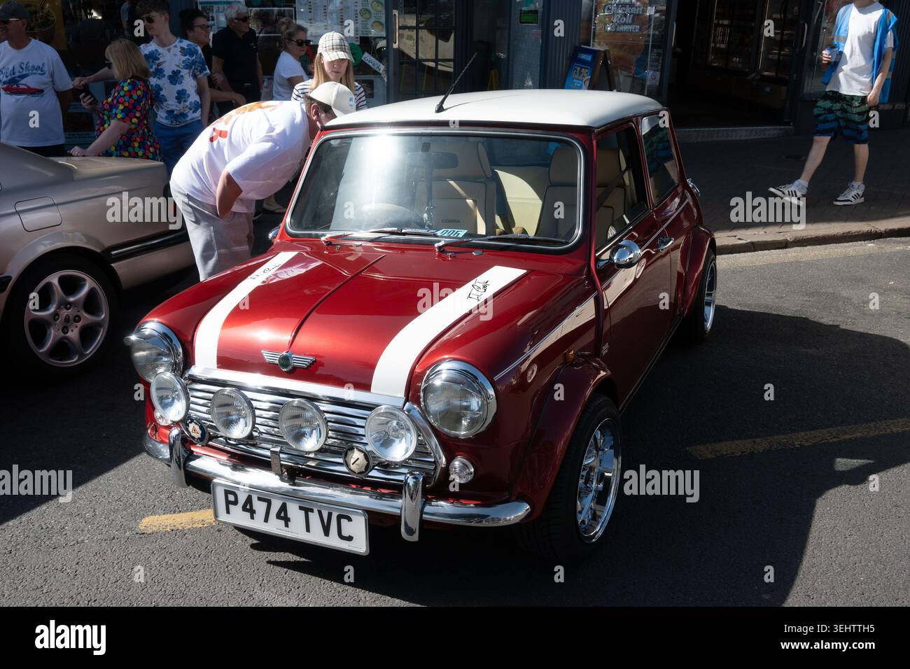 Mini Cooper S al festival automobilistico di Stratford-upon-Avon, Warwickshire, Regno Unito Foto Stock