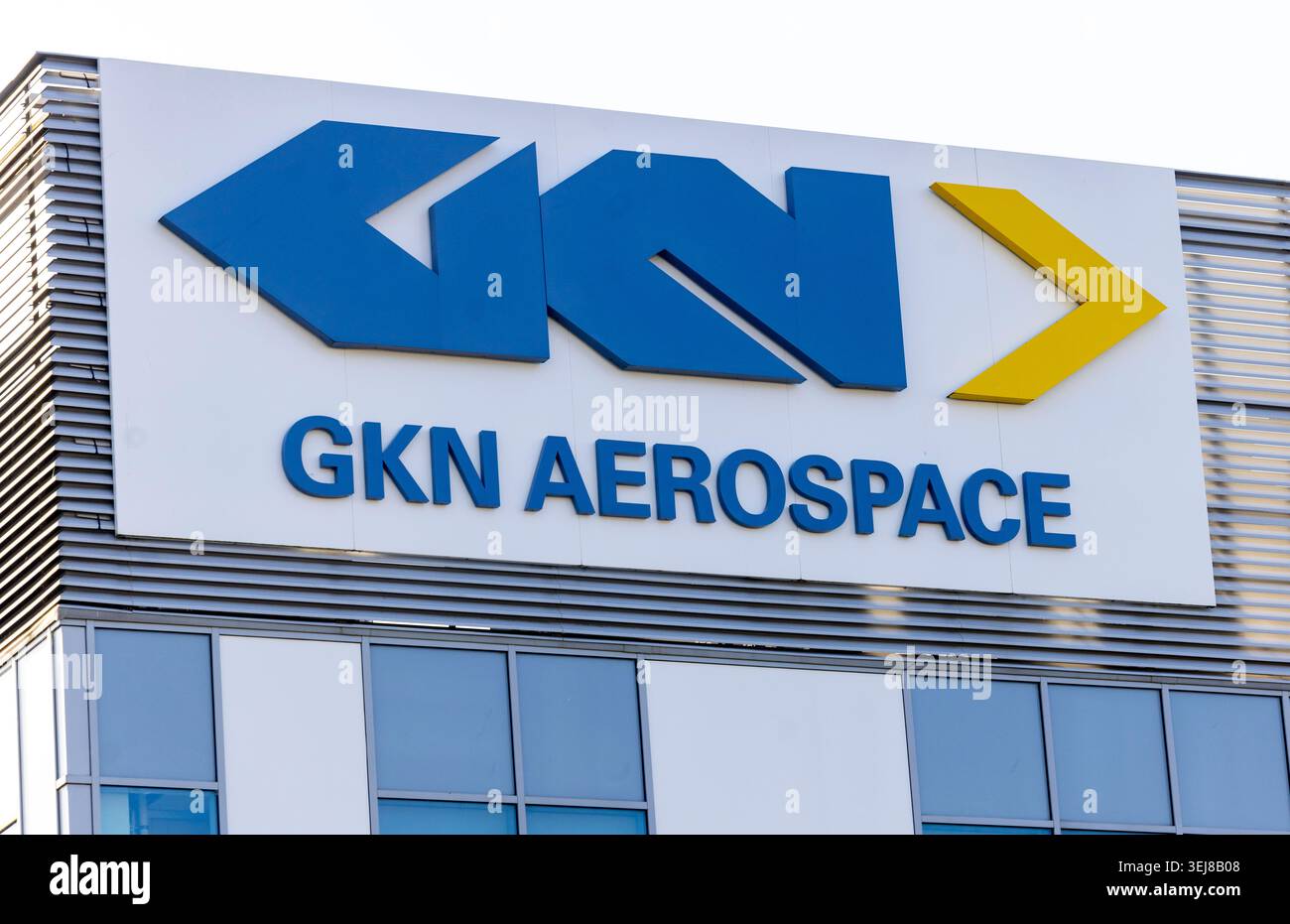 GKN Aerospace è un fornitore di primo livello globale di strutture di telai e motori. Fornisce aeromobili commerciali e militari e appaltatori di motori. Foto Stock
