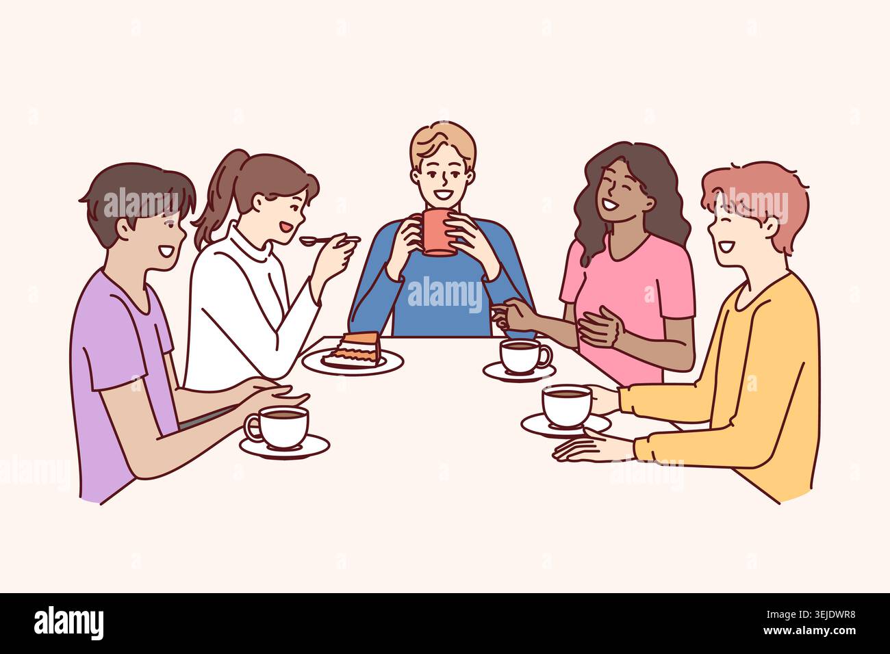 Un gruppo di colleghi multietnici beve un caffè seduto a tavola durante la pausa e ridi Foto Stock