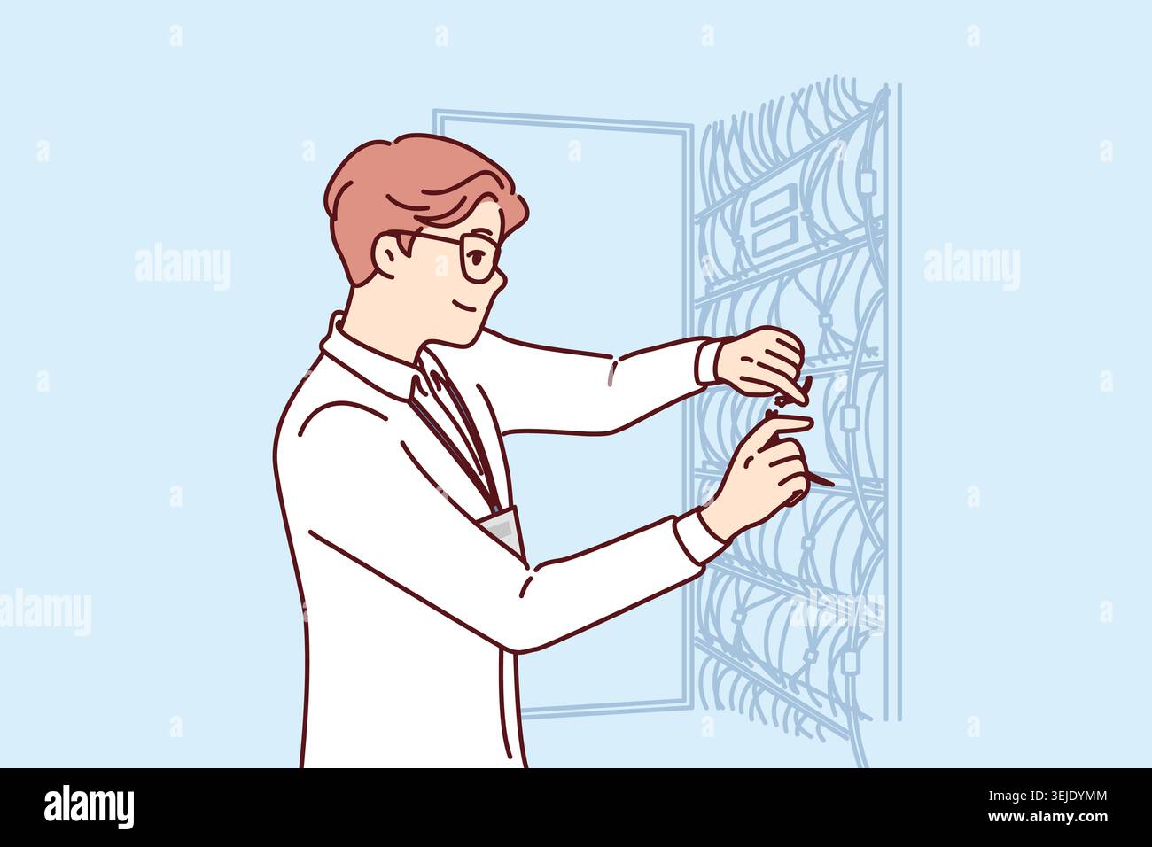 L'amministratore di sistema MAN imposta le apparecchiature server e collega i cavi agli switch della società di hosting Foto Stock