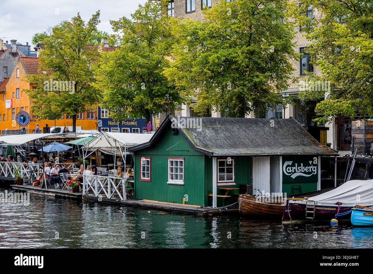Danimarca - Copenaghen, porto con tre viste Foto Stock