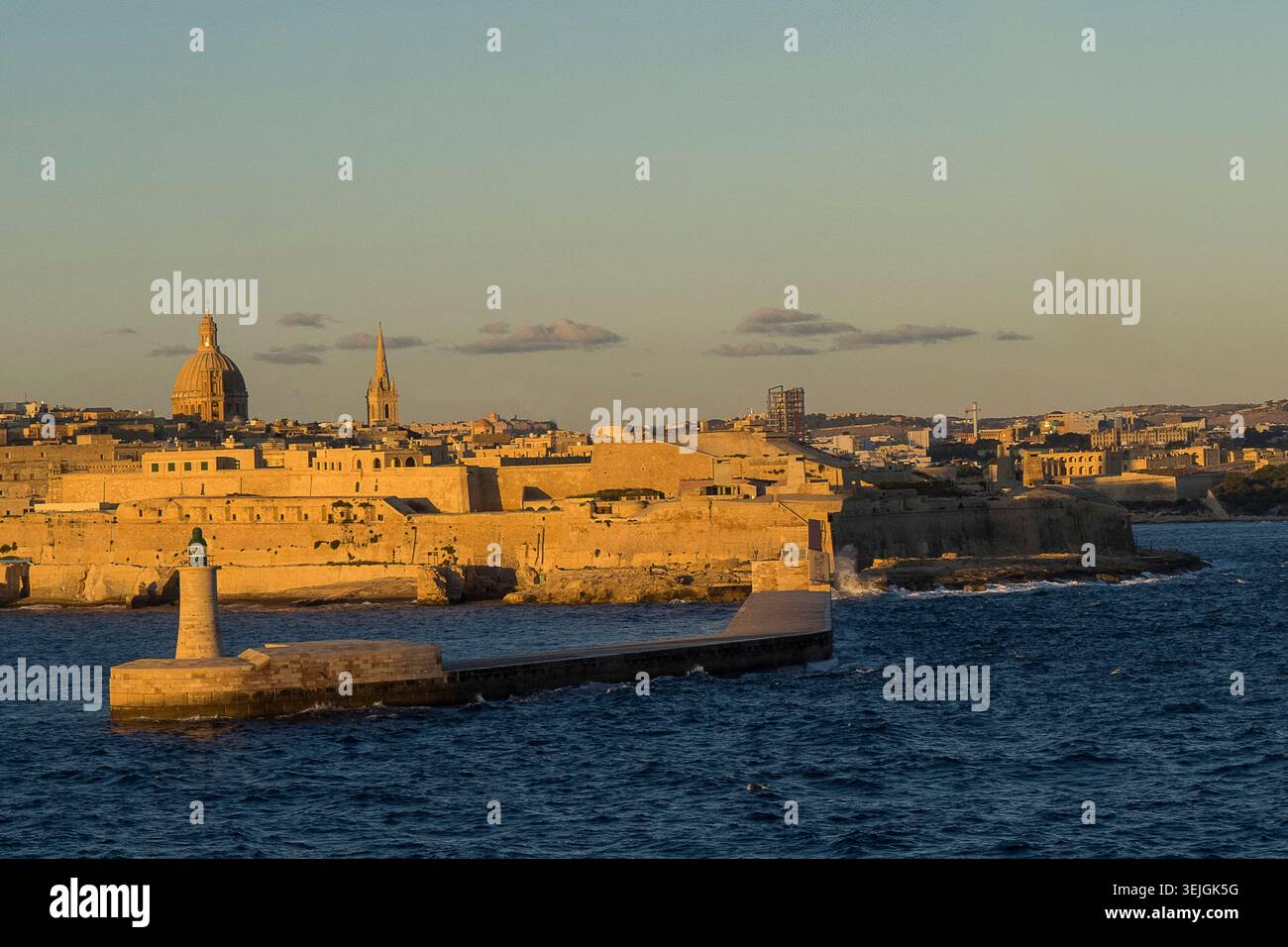 Malta - la Valletta, Faro di Sant'Elmo Foto Stock