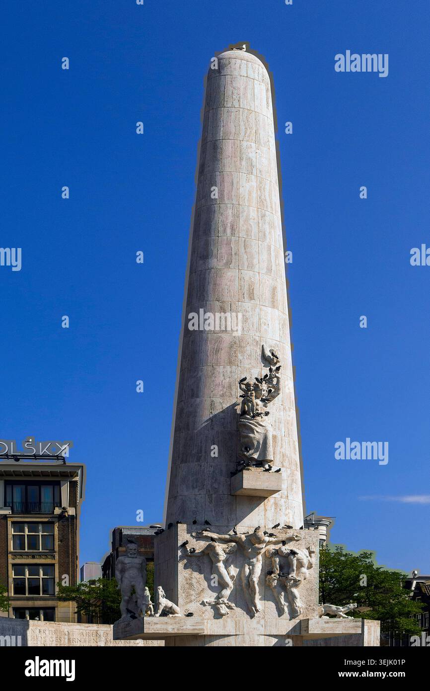 Paesi Bassi - Amsterdam, Monumento Nazionale in Piazza Dam Foto Stock