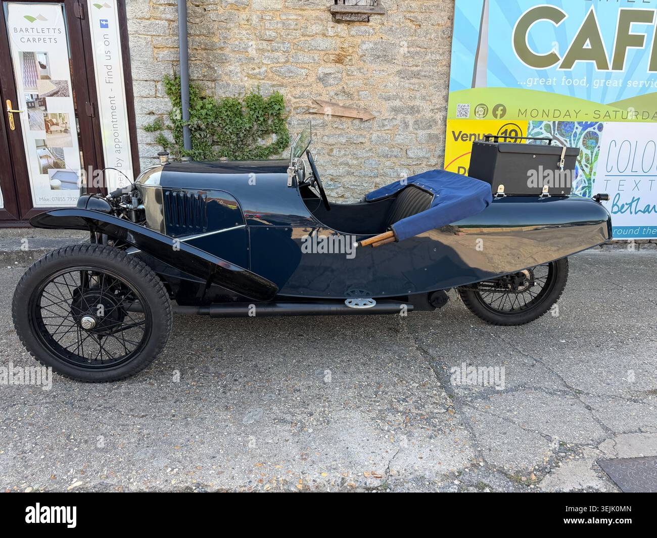 1927 Morgan Aero Super Sport - Immagine stock catturata con smartphone
