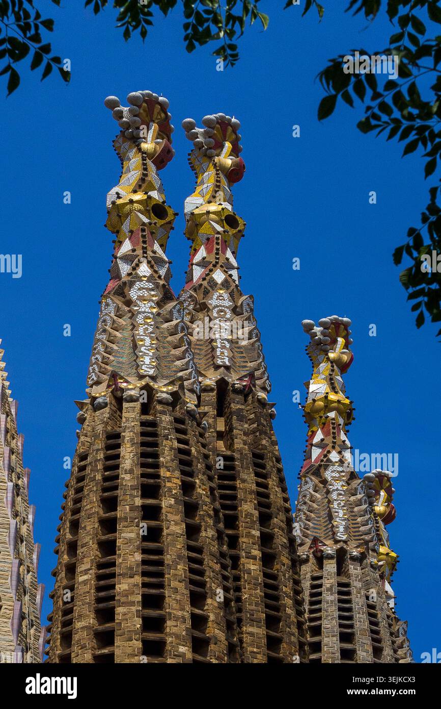 Spagna - Barcellona, grande facciata della Sagrada Família Foto Stock