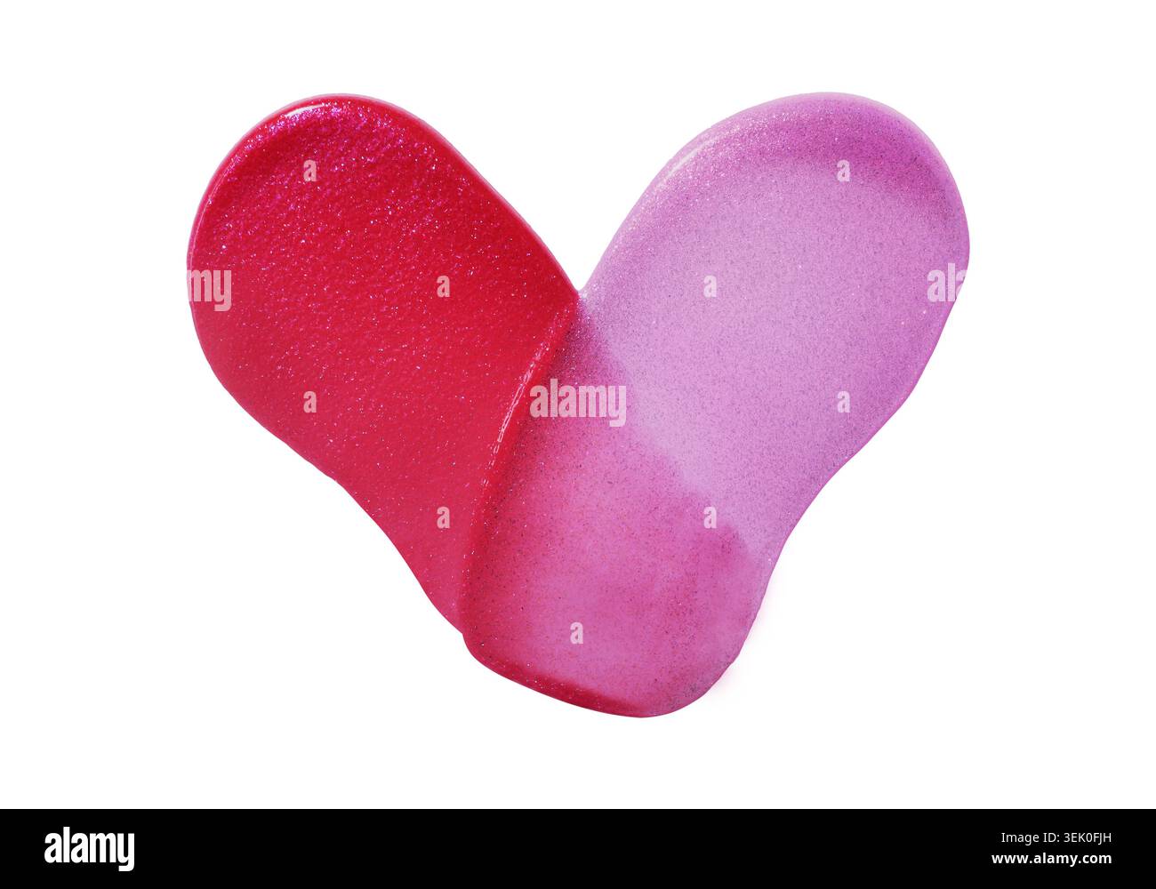 Forma del cuore che mostra con arte macchie cosmetiche rosse e rosa su sfondo bianco Foto Stock