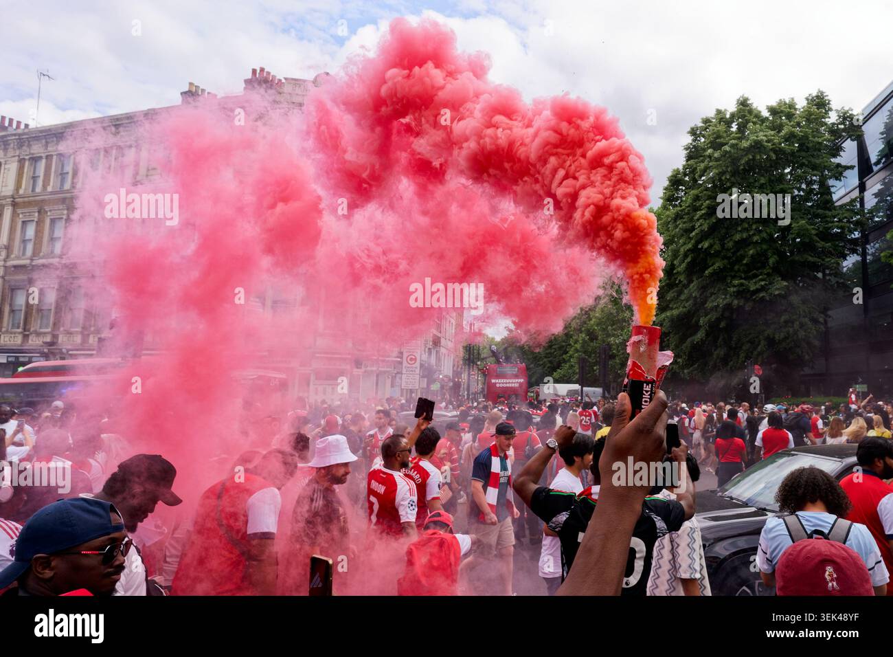Arsenal Victory Parade Crowd Photos, Islington London. 31 maggio 2026. Foto Stock