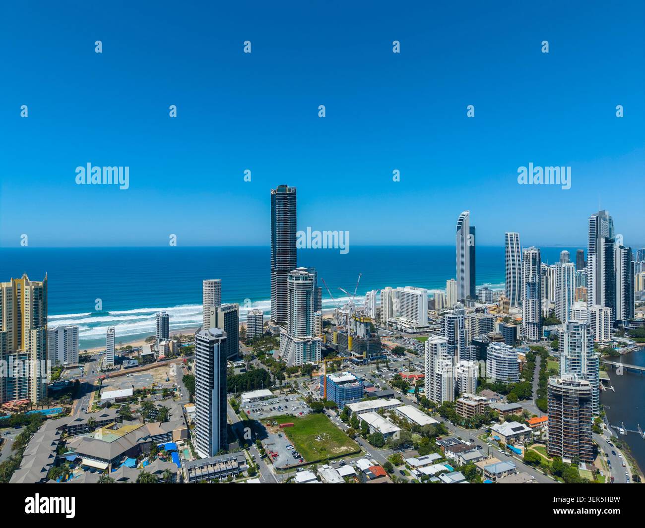 Vista aerea di Surfers Paradise sulla Gold Coast Foto Stock