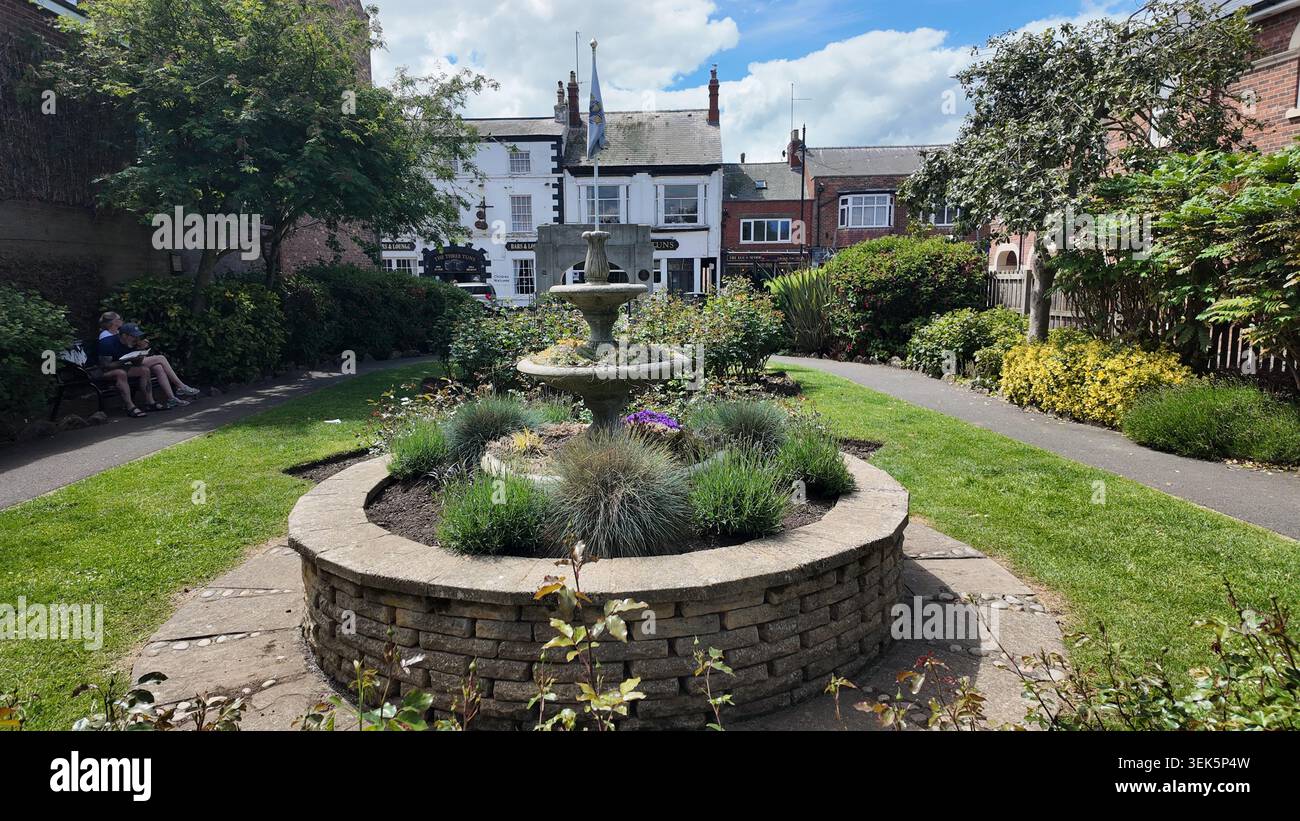 FILEY MEMORIAL GARDEN AND ARCH, 11 Murray St, Filey Foto Stock