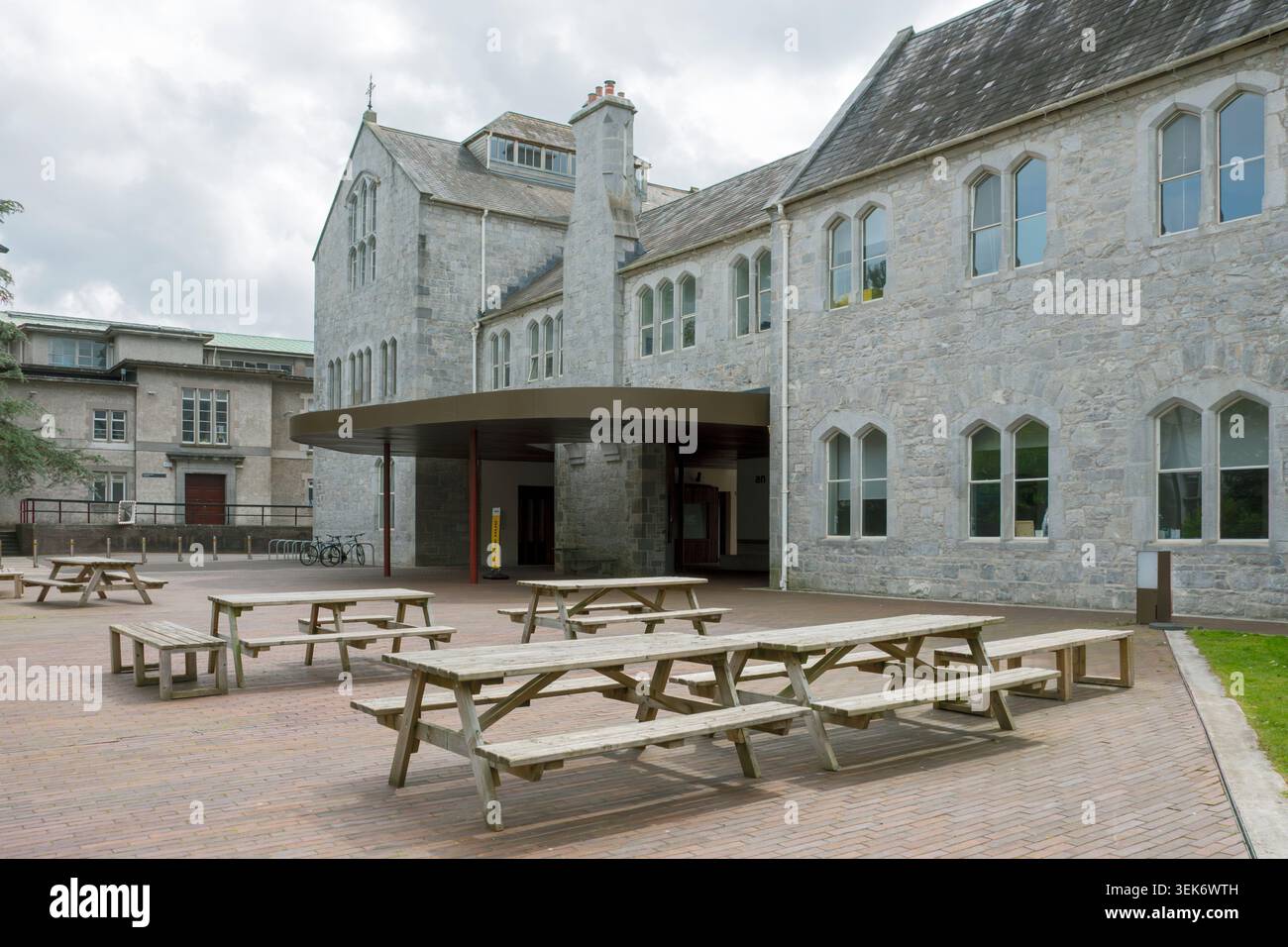 L'edificio UCC Student Hub, tra il Windle Medical Building e il Kane Science Building. University College Cork (UCC), città di Cork, Irlanda Foto Stock