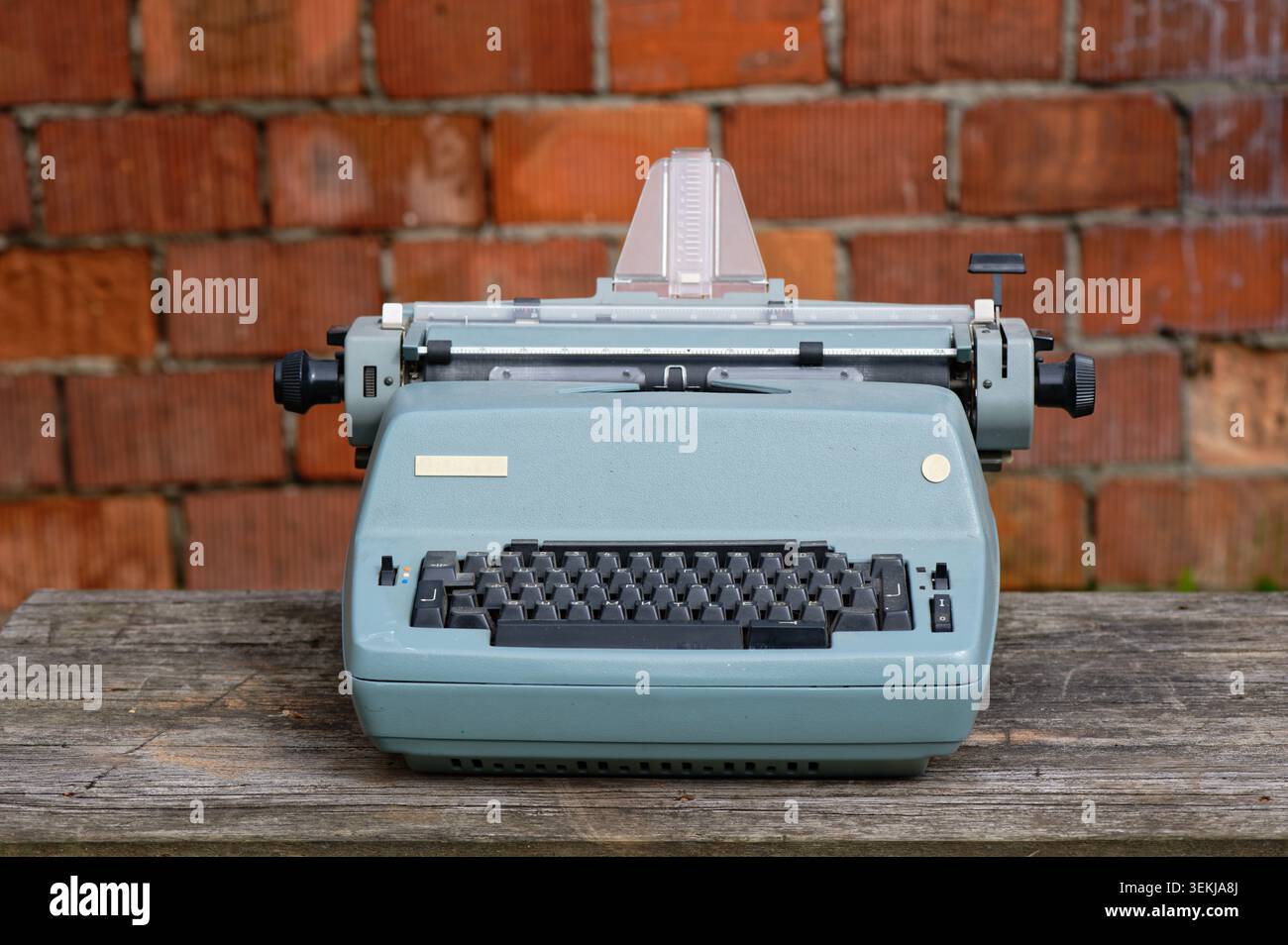 Macchina da scrivere vintage retrò. Tecnologia retrò Foto Stock